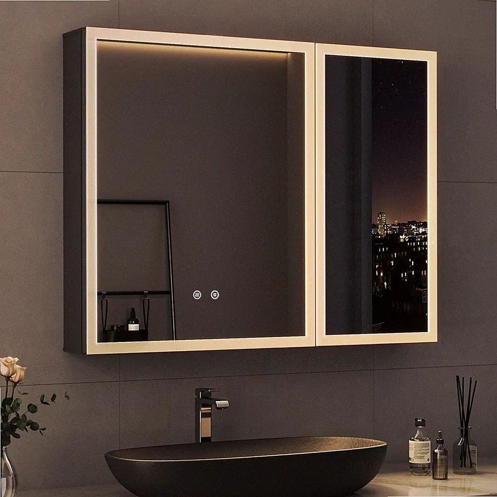 60x80cm Spiegelschrank Metall Bad Mit LED 3 Helligkeiten Antibeschlag Steckdo