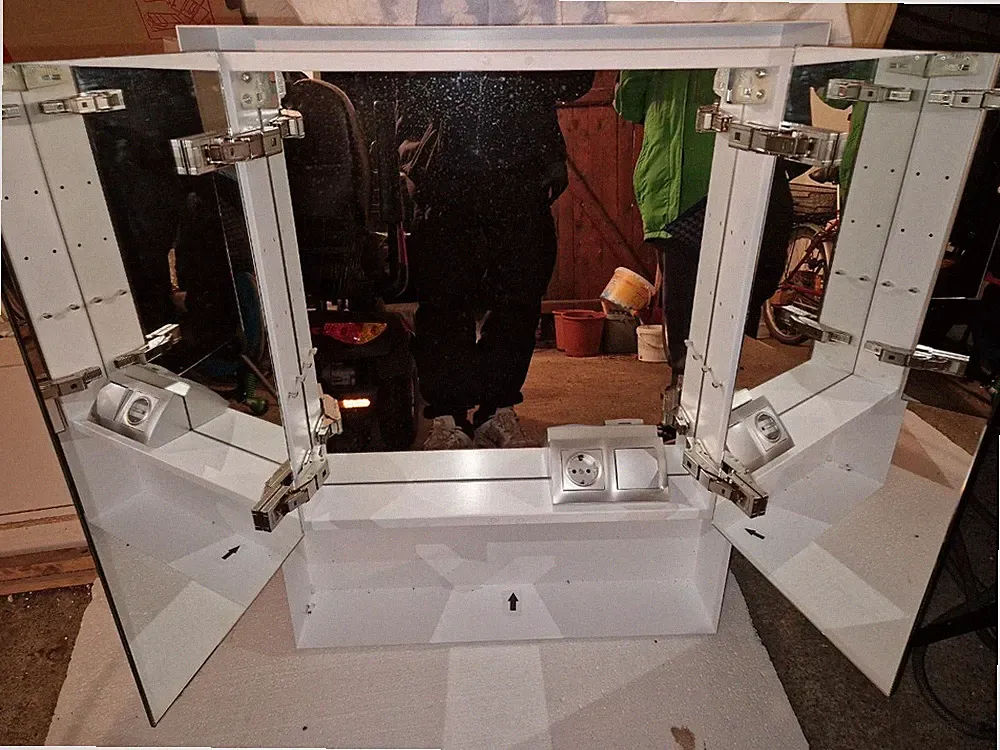 AS LED Spiegelschrank mit Beleuchtung BxTxH 600x800x110mm mit offenem Ablagef.