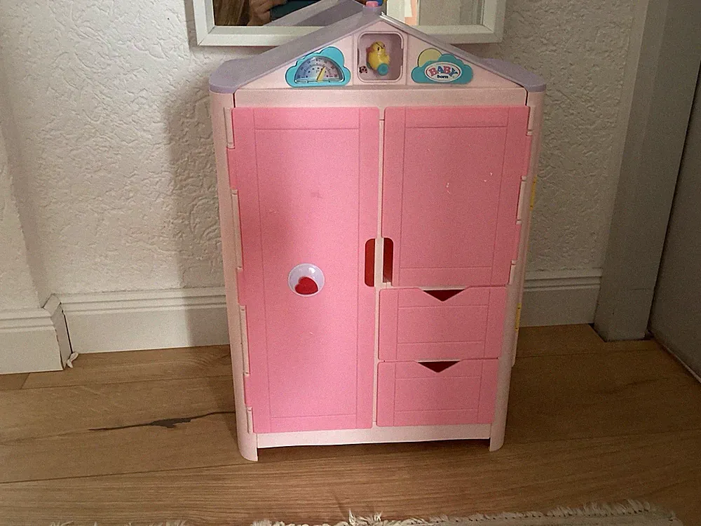 Baby Born Puppen-Kleiderschrank aus Kunststoff mit Spiegel, rosa/weiß