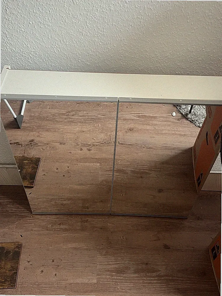 Bad Spiegelschrank