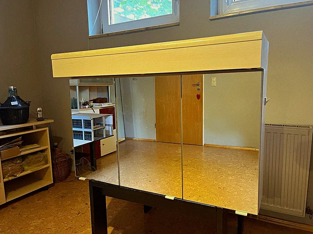 Badezimmer Wandschränkchen Spiegelschrank 100x70x20cm Holz/Glas 3 Türen