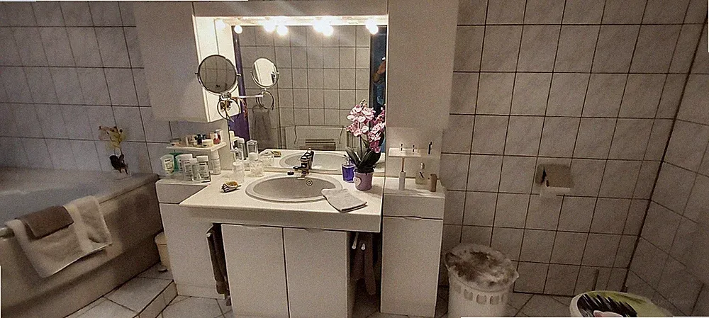 badmöbel set mit waschbecken und spiegelschrank
