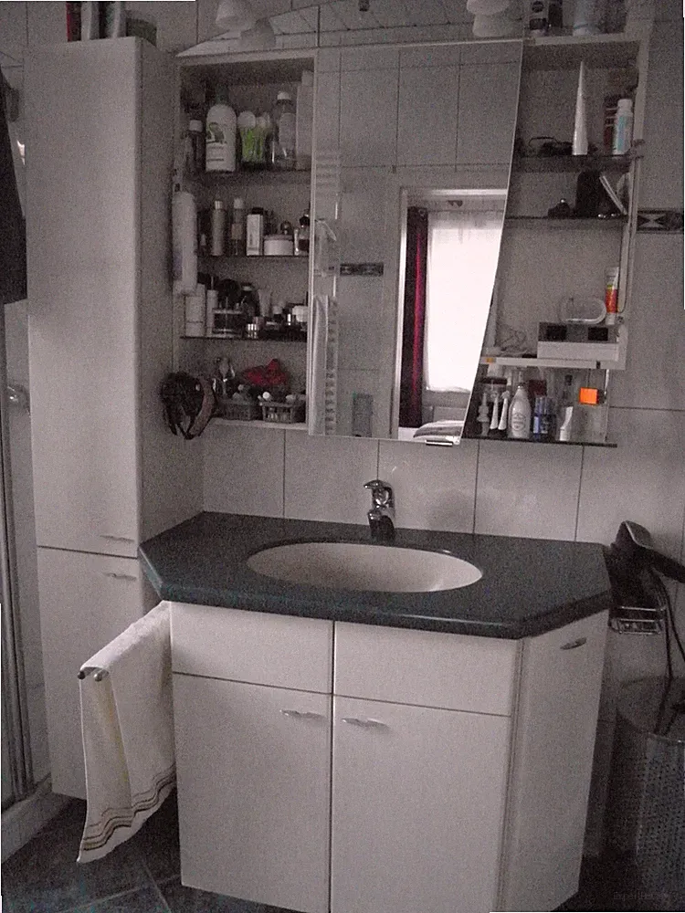 Badmöbel Set Waschtisch Hochschrank Spiegelschrank. 1,35 m breit beige perlmut