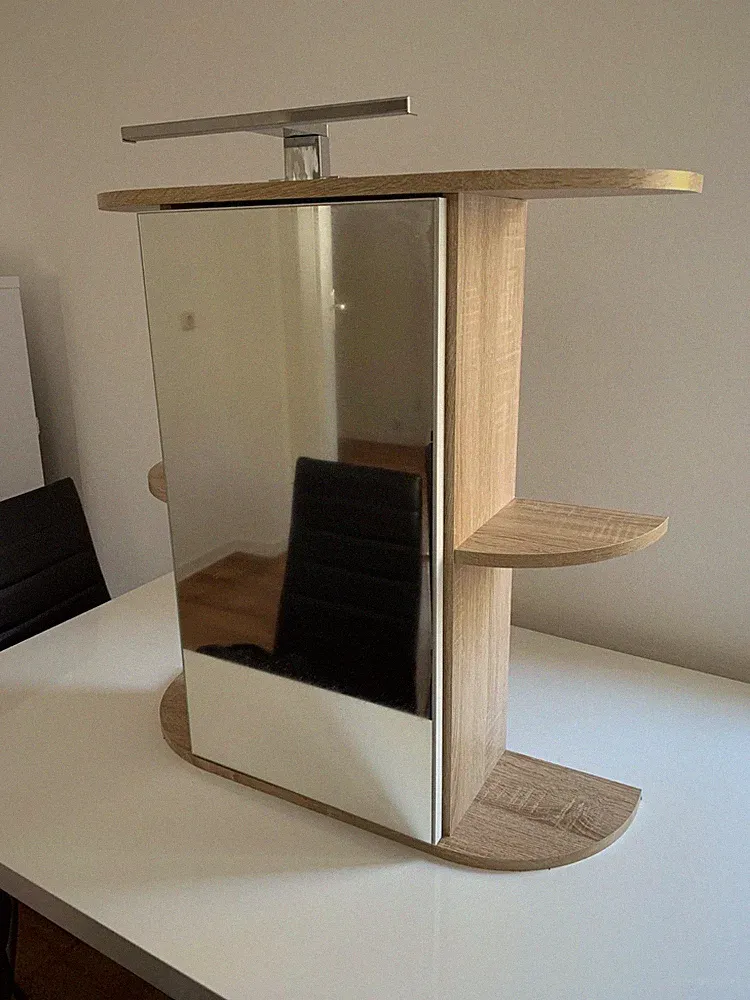 Badschrank / Badspiegelschrank NEU und UNBENUTZT