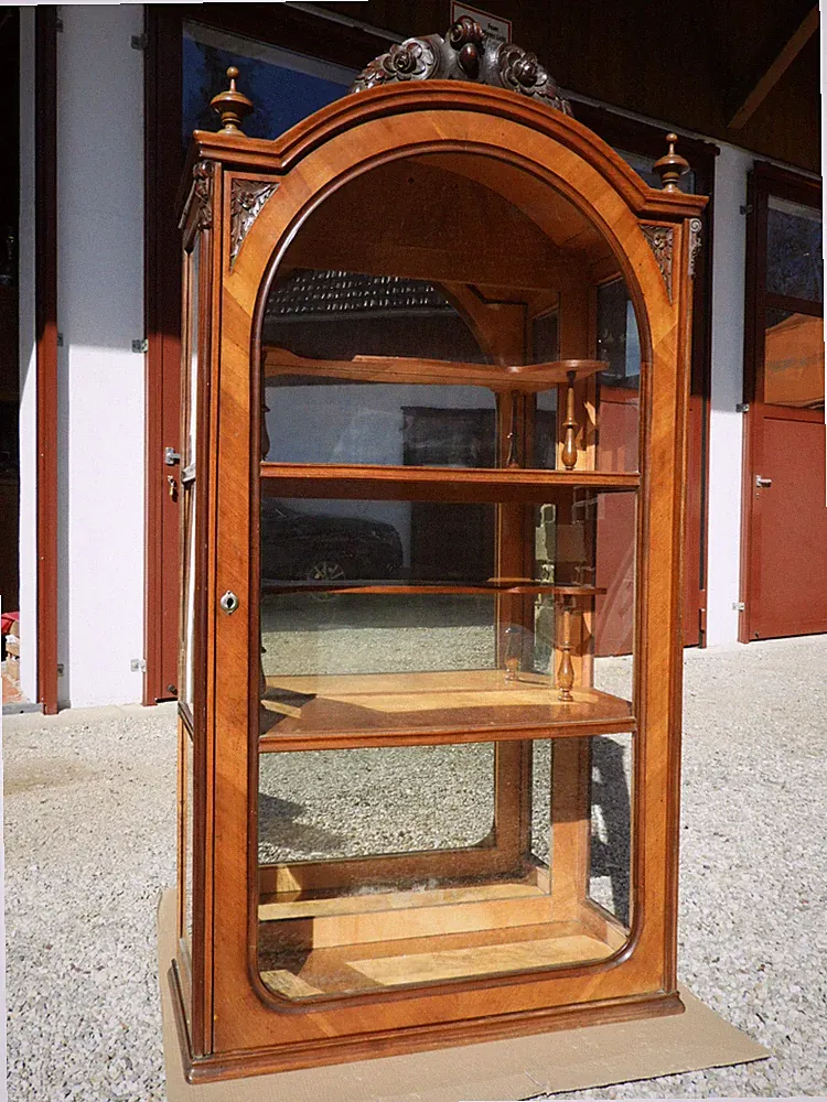 c1880 GRÜNDERZEIT VITRINE Nußbaum Glasvitrine Glasschrank altdeutsch Historismus