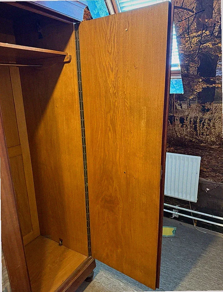 Freistehender Nussbaum Kleiderschrank 3-türig Glas/Spiegel 180x60x225