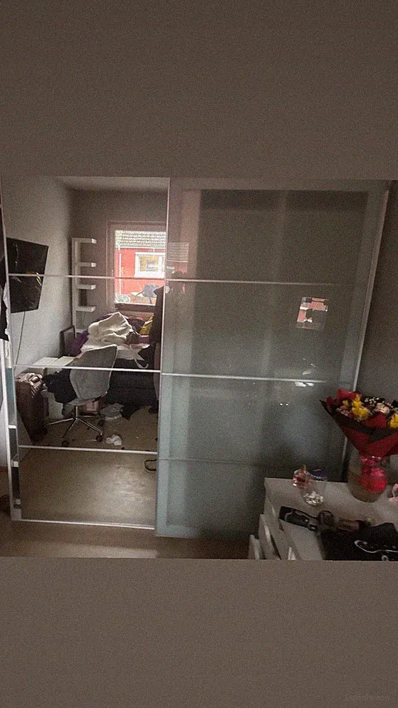 Ikea Pax Schrank Schiebetür mit Spiegel Breite: 200 (1x 1m 2x 50 Cm) Höhe:201 CM