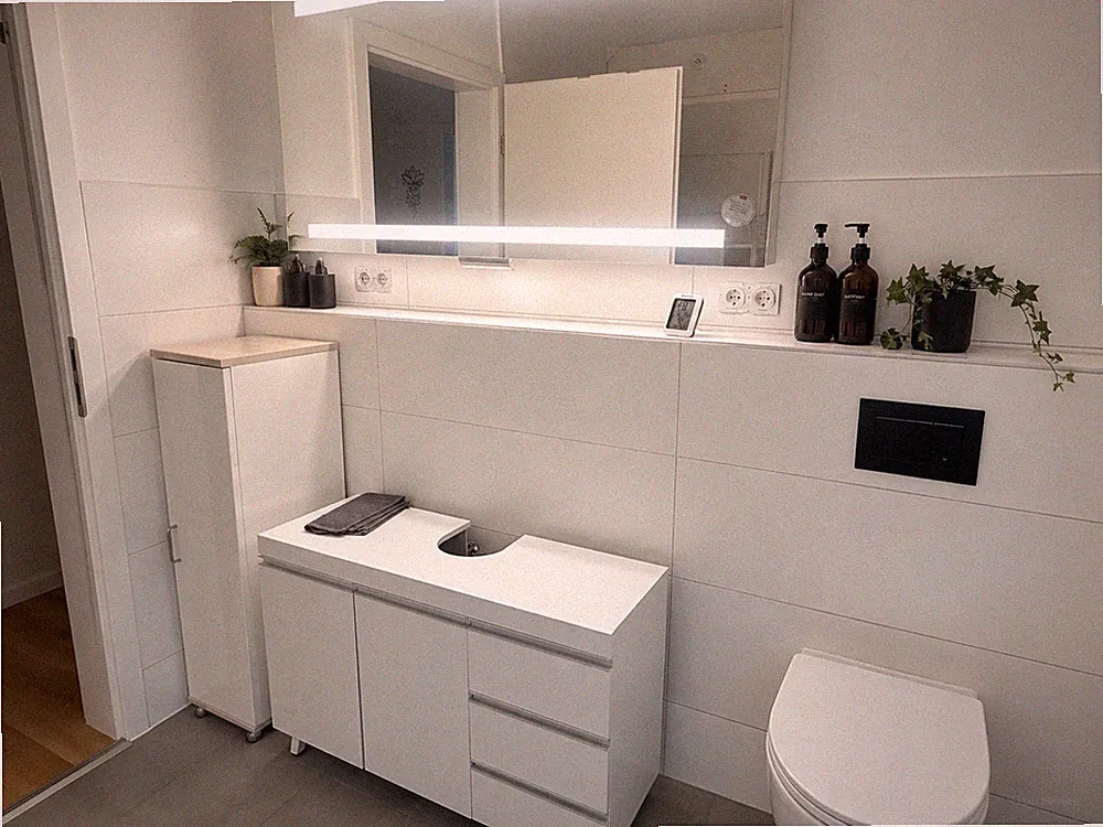 KEUCO Edition 300 Premium Spiegelschrank (125cm) – Altkorpus mit Lift-Tür