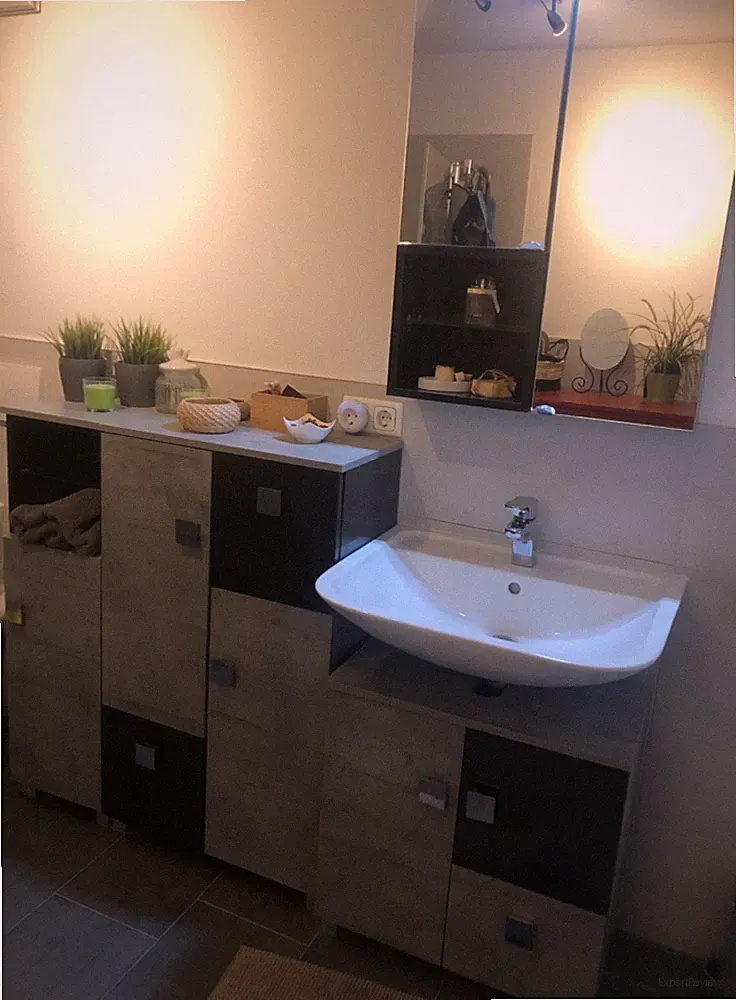 Moderne Badschränke grau ( Waschbeckenunterschrank, Hochschrank, Spiegelschrank