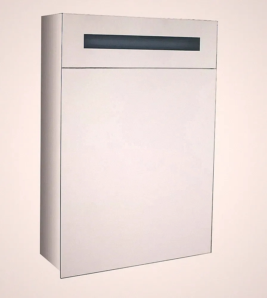 Neu LED beleuchteter Spiegel Badezimmerschrank mit Ein/Aus Sensor & Rasierer Steckdose