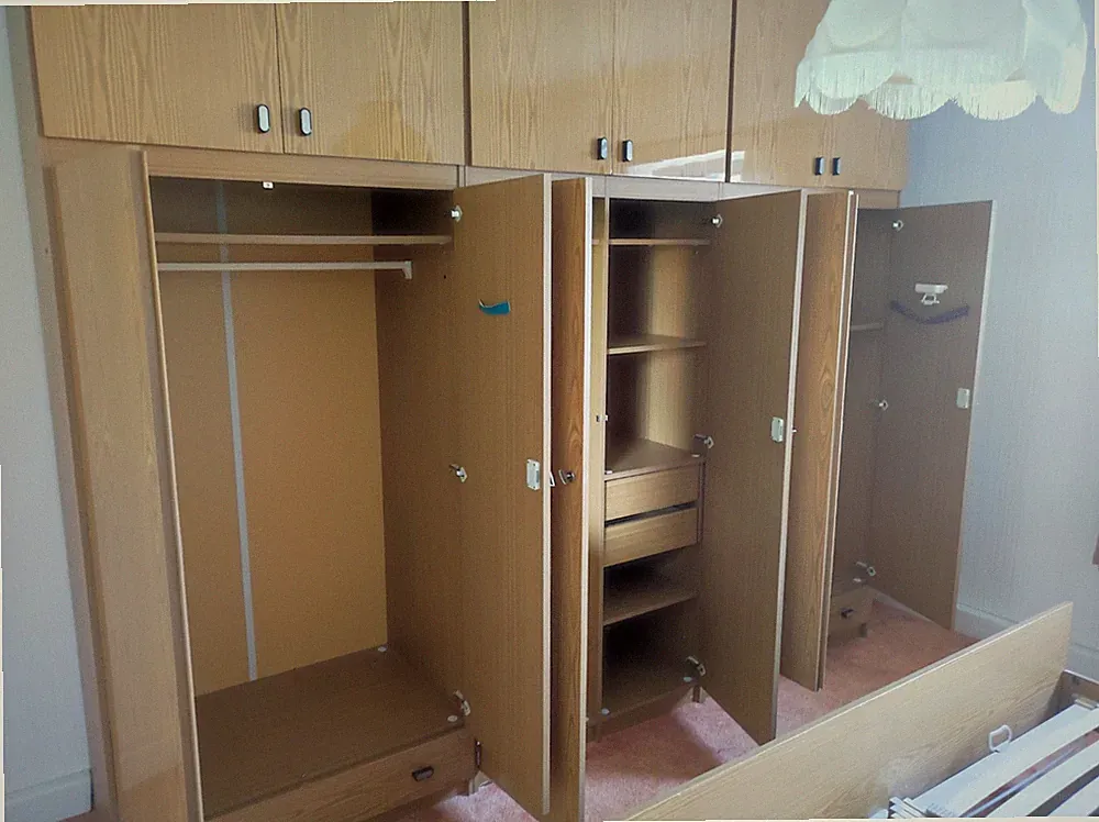 Original DDR Schlafzimmer komplett. Preis nach Vereinbarung.