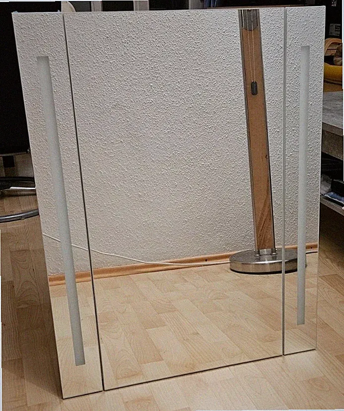 Riva LED-Spiegelschrank Hydra - B: 60,4cm x H: 75,2cm, Holz, Weiß, NEU