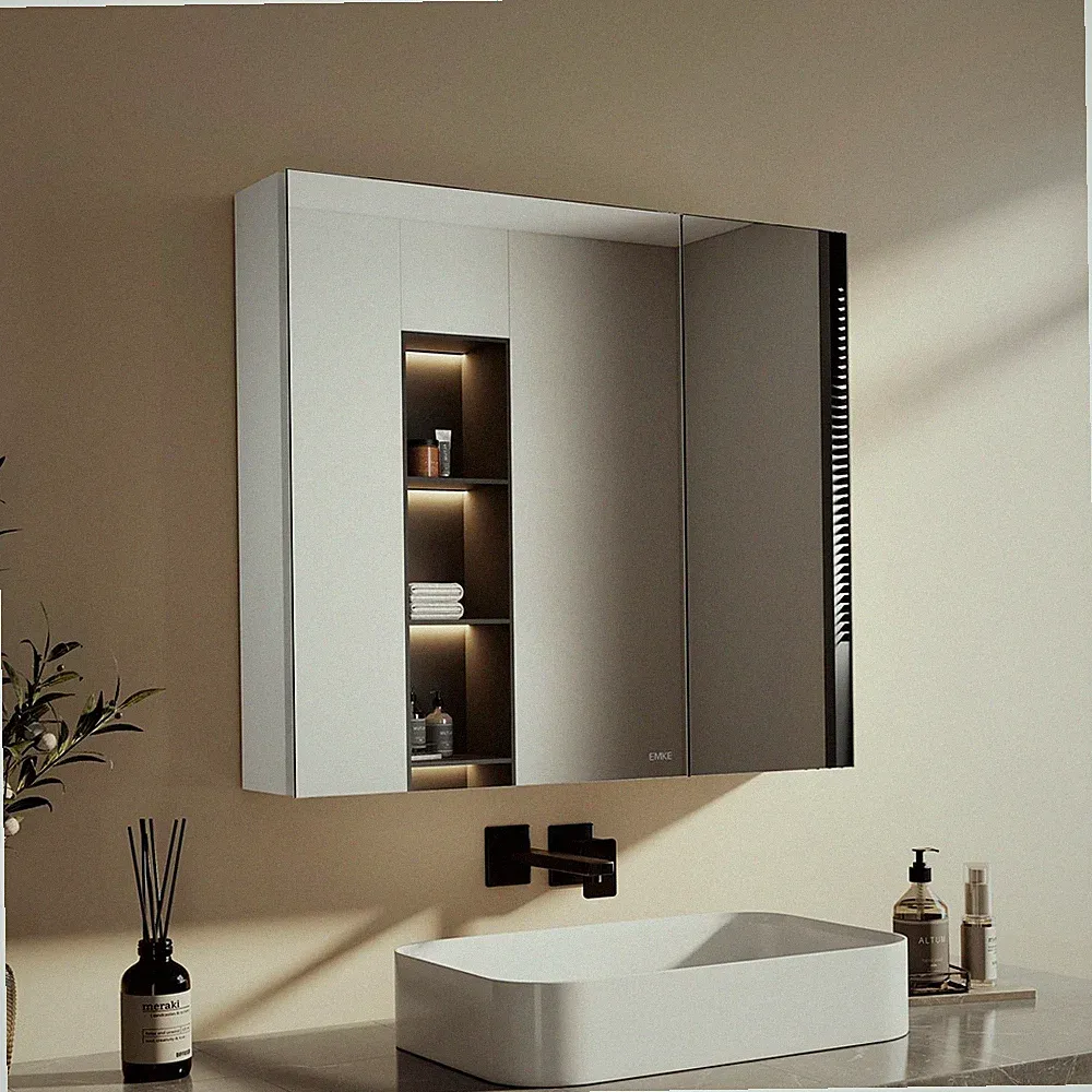Spiegelschrank Badschrank Weiß Minimalistisch Stauraum Soft-Close 75x65x14,5 cm