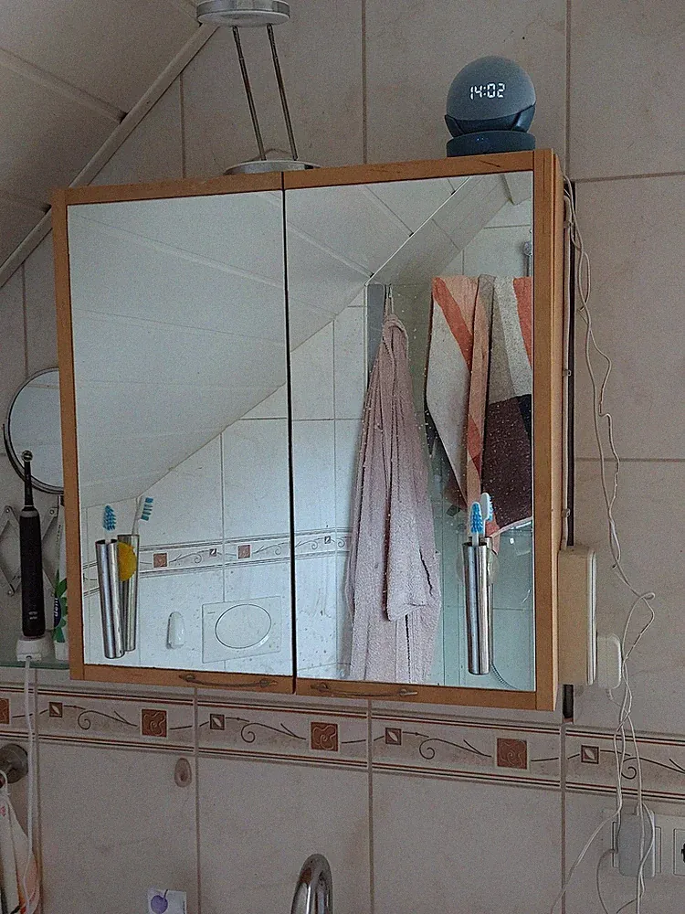 Spiegelschrank Holz mit 2 Glaseinlegeböden