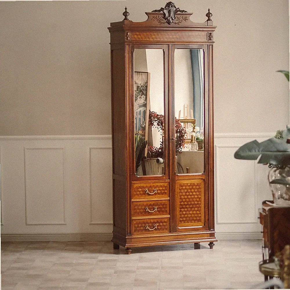 Spiegelschrank Louis XVI Stil Nussbaum Frankreich um 1890 Historismus Armoire