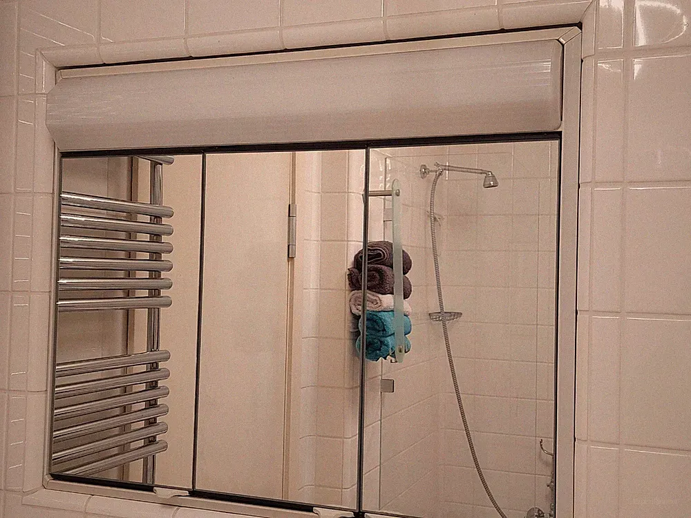 Spiegelschrank, ROYAL, Metallkorpus weis